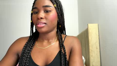 Sara online show from May 5, 4:59 am