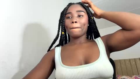 Sara online show from November 12, 3:59 am