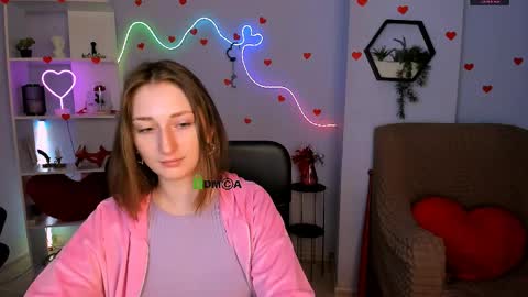 Sara online show from April 9, 5:43 am