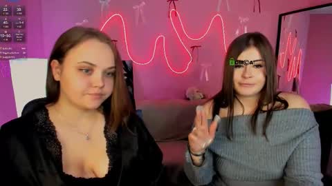 Sara online show from March 25, 10:12 pm