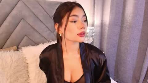 sara_owens7 online show from May 20, 2:19 am
