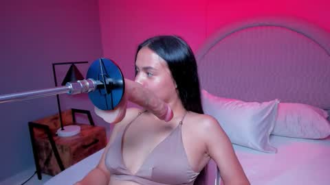 Sara  online show from March 7, 10:17 pm