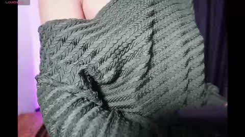 sara  online show from December 2, 2:52 pm