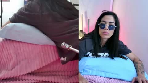 Snapshot of sara_velez_40 chatting on December 25, 4:54 pm sara velez online show from December 25, 4:54 pm