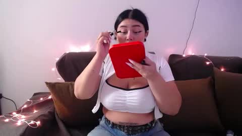 Snapshot of sara_winehouse1 chatting on January 24, 3:45 pm 1 online show from January 24, 3:45 pm