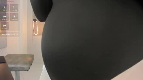 Saraa Gomez online show from March 7, 4:25 pm