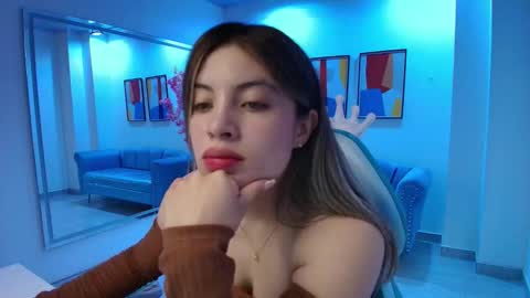 Sara  online show from October 1, 11:04 am
