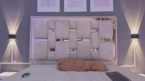 sara online show from November 6, 3:12 am