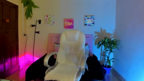Snapshot of saraa_ramirez chatting on February 17, 11:34 am Sarah Ramirez online show from February 17, 11:34 am