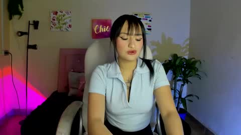 Snapshot of saraa_ramirez chatting on February 10, 11:57 am Sarah Ramirez online show from February 10, 11:57 am