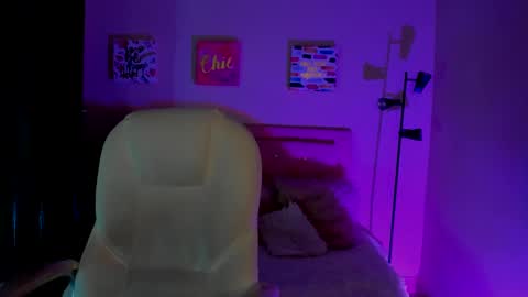 Snapshot of saraa_ramirez chatting on March 11, 11:33 am Sarah Ramirez online show from March 11, 11:33 am