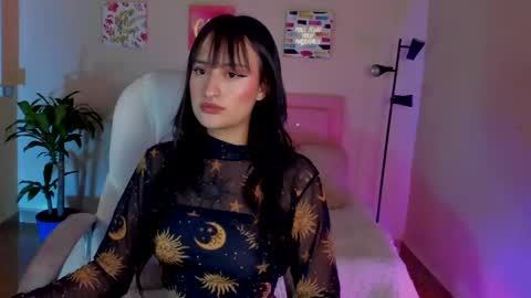 Snapshot of saraa_ramirez chatting on March 10, 7:29 pm Sarah Ramirez online show from March 10, 7:29 pm