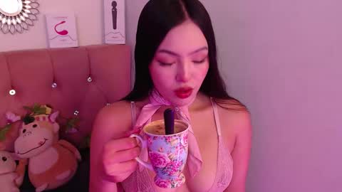 Snapshot of saraa_swett chatting on September 17, 3:10 pm online show from September 17, 3:10 pm