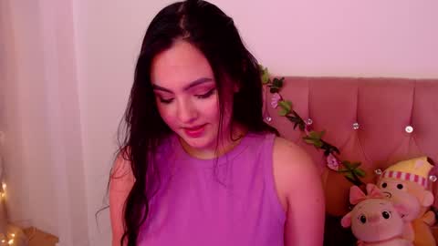 Snapshot of saraa_swett chatting on February 13, 10:11 pm online show from February 13, 10:11 pm