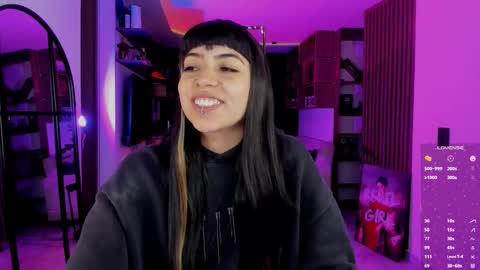 Sara online show from February 18, 11:48 pm