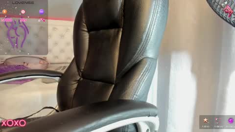   online show from January 22, 9:57 am