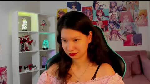 SaraDenars online show from November 28, 6:49 am