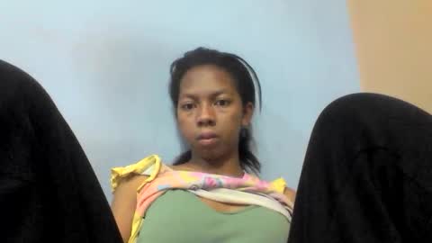 sarah146341 online show from May 11, 1:46 pm