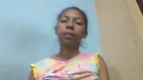 sarah146341 online show from May 4, 7:56 am
