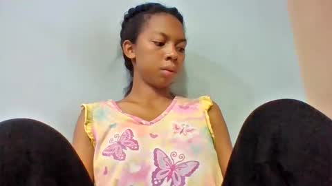sarah146341 online show from May 25, 4:06 pm