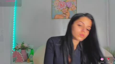 Sara online show from May 21, 9:18 am