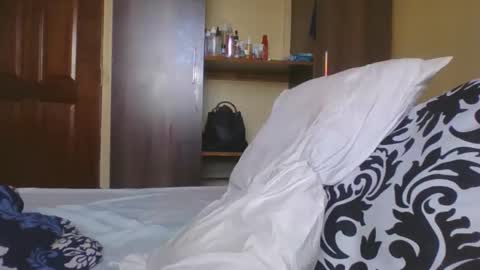 sarah_haggai online show from May 5, 1:03 pm