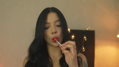       online show from April 29, 12:36 am