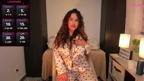 sarah_london_ online show from September 23, 2:43 am