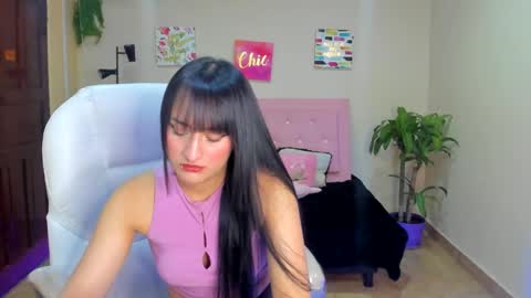 Snapshot of sarah_ramirez777 chatting on February 5, 12:06 pm Sarah Ramirez online show from February 5, 12:06 pm