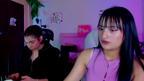 Snapshot of sarah_ramirez777 chatting on March 8, 1:04 am Sarah Ramirez online show from March 8, 1:04 am