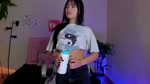 Snapshot of sarah_ramirez777 chatting on February 13, 9:50 pm Sarah Ramirez online show from February 13, 9:50 pm