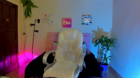 Snapshot of sarah_ramirez777 chatting on February 17, 11:34 am Sarah Ramirez online show from February 17, 11:34 am