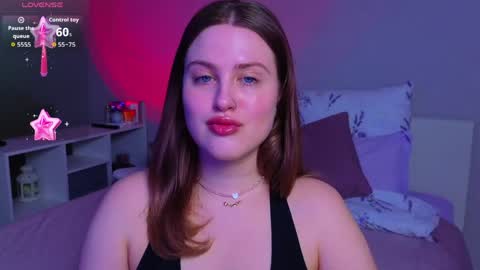 Sarah online show from May 3, 11:30 pm