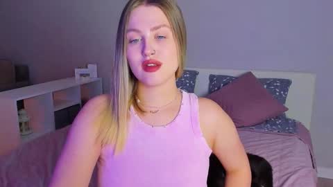 Sarah online show from November 2, 12:58 am