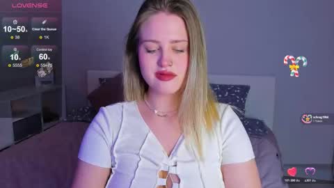 Sarah online show from November 9, 1:11 am