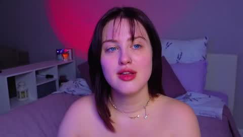Sarah online show from May 24, 11:47 pm