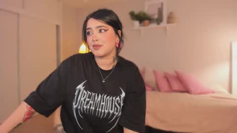   online show from October 28, 5:13 am