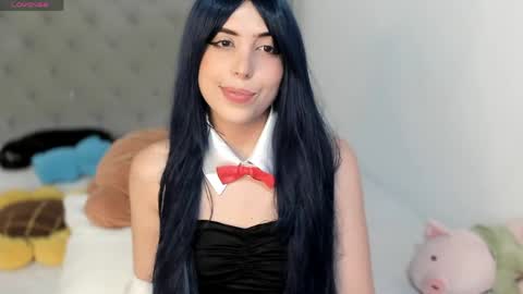 sarahgrant_ online show from May 10, 2:46 am