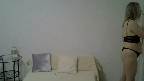 sarahphelps online show from January 11, 4:39 am