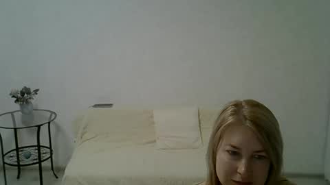 sarahphelps online show from May 2, 7:50 pm
