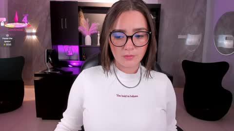 Sarah Rhodes online show from May 5, 11:57 am