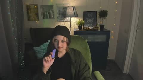 Sarah online show from May 27, 9:23 pm
