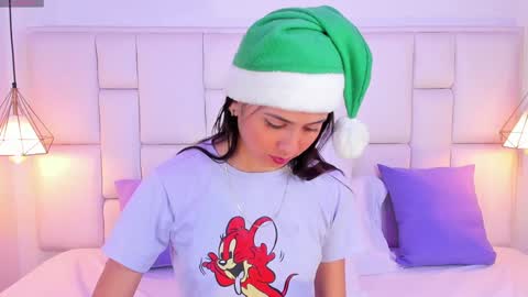 SARAH online show from December 5, 11:16 am