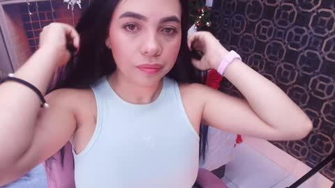 Sara  online show from December 26, 12:05 pm
