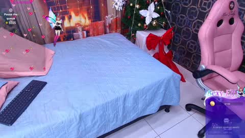 Sara  online show from December 30, 12:09 pm