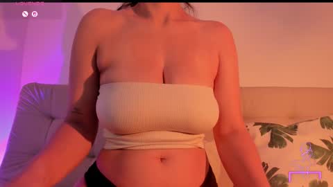 Sara online show from March 19, 3:00 am