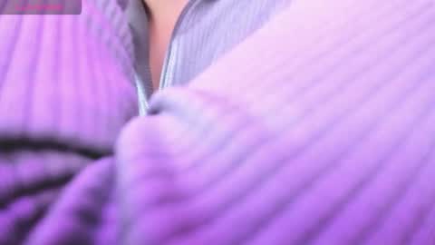 sara  online show from February 11, 12:47 am