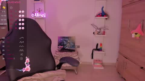saraowens online show from July 1, 2:05 pm