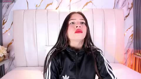 Sara   online show from March 21, 10:48 pm