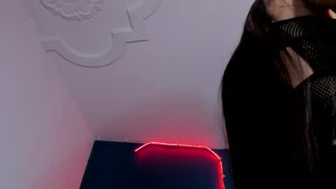 Snapshot of sararoy_ chatting on February 28, 12:20 pm Sara online show from February 28, 12:20 pm